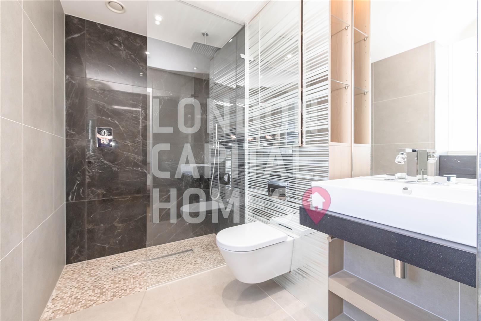 Skyline Apartments, Devan Grove, London